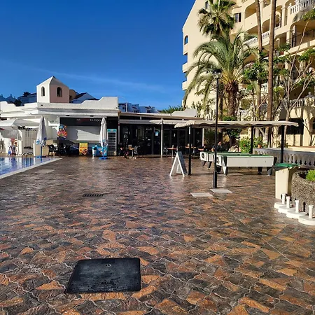 Апартаменты Castle Harbour 3 Лос Кристианос